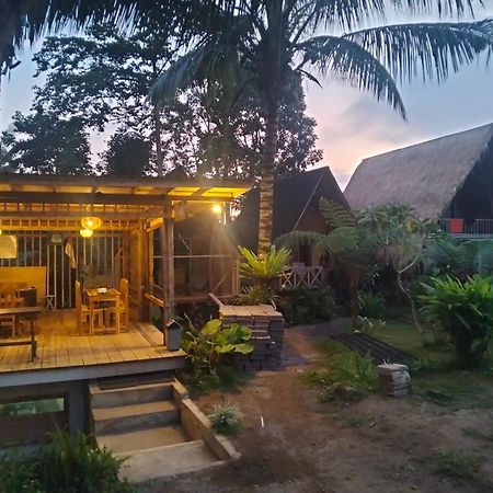 Girang Rinjani Bungalows Tetebatu Extérieur photo