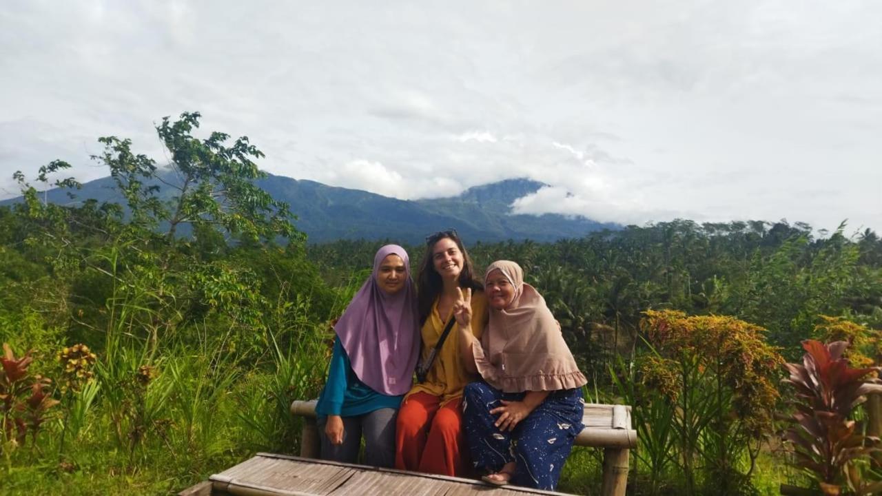 Girang Rinjani Bungalows Tetebatu Extérieur photo