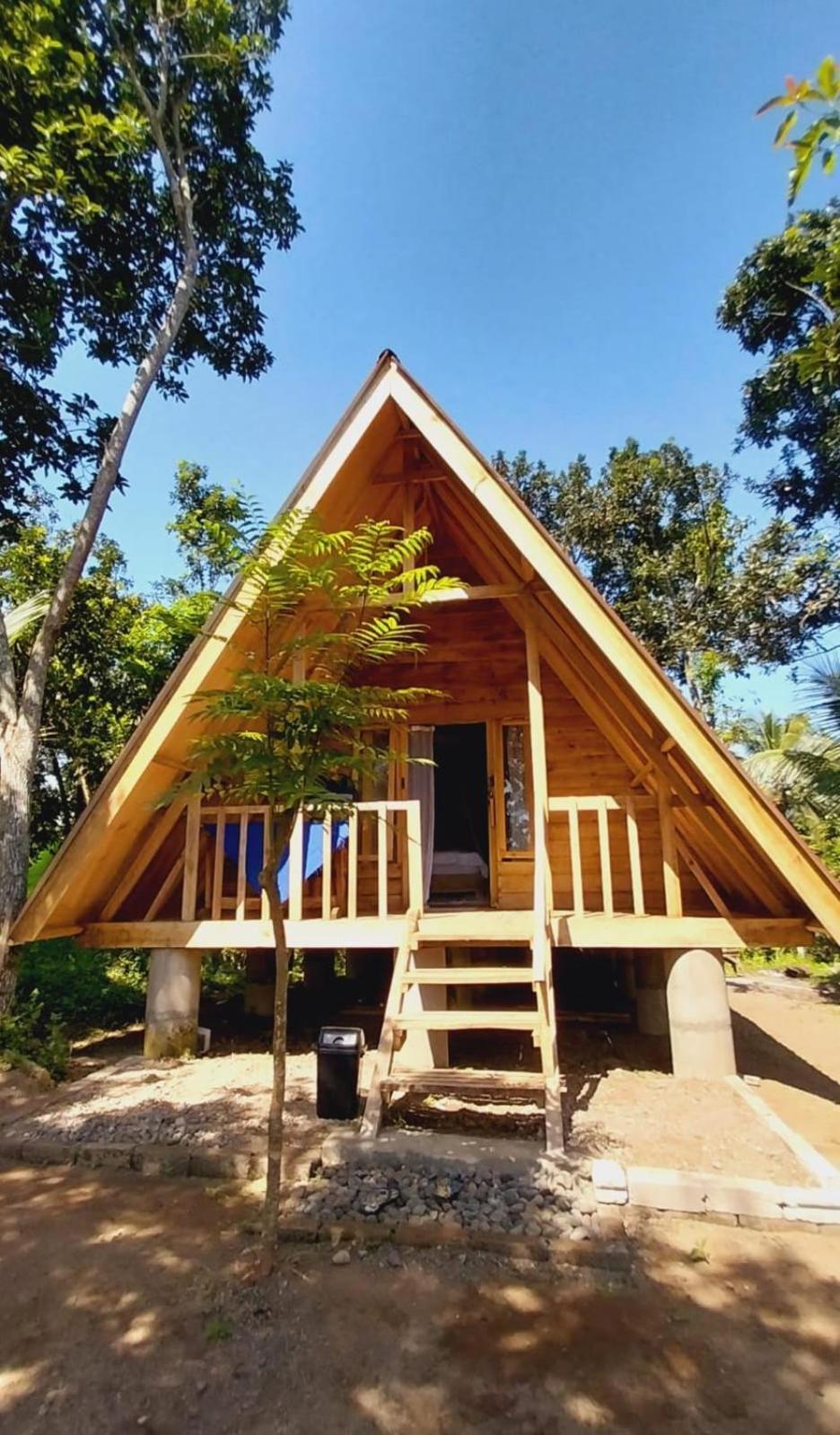 Girang Rinjani Bungalows Tetebatu Extérieur photo